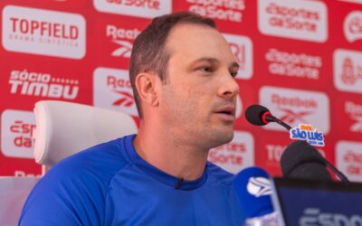 Bruno Pivetti prega união em sua 3ª passagem no Náutico e vê chance de brigar por mais na Série B: “Vou sempre mirar o melhor”