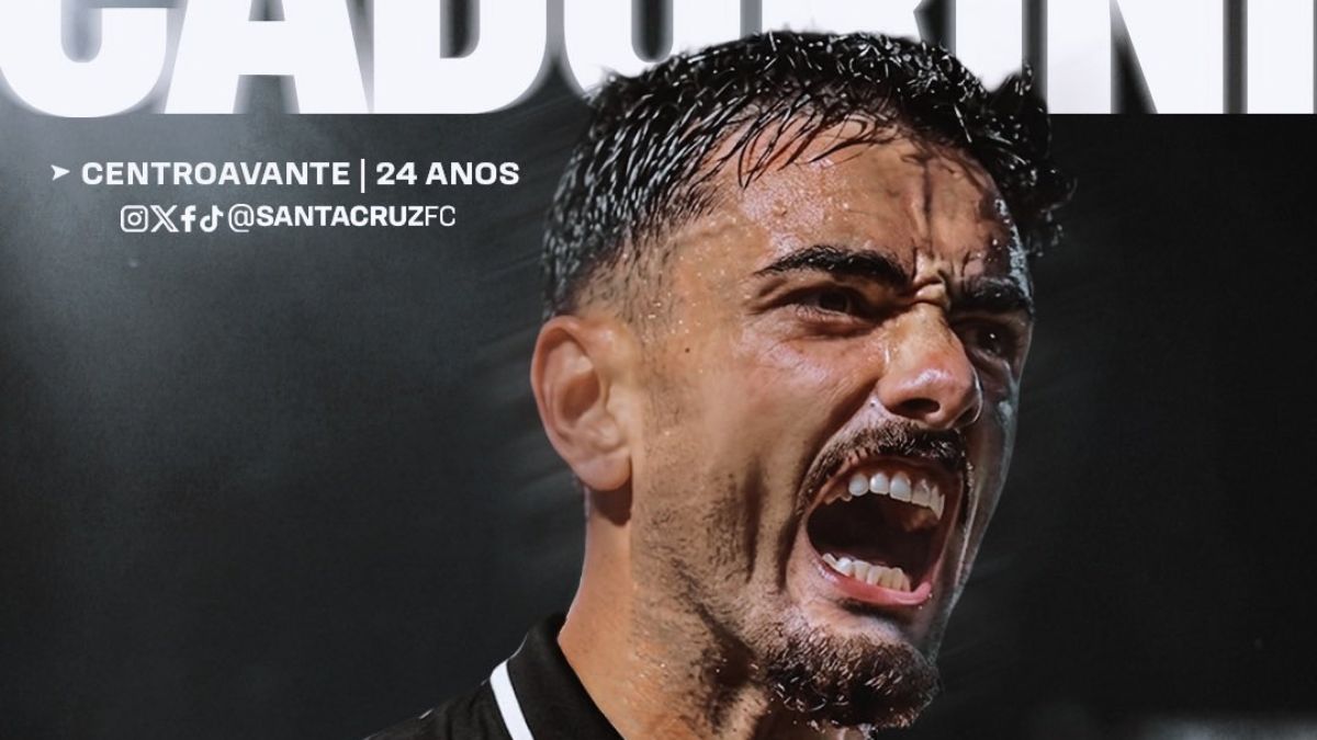 Santa Cruz oficializa a contratação do atacante Matheus Cadorini