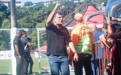 Presidente do Vitória chama o Grêmio novamente de caloteiro após jogo no Barradão