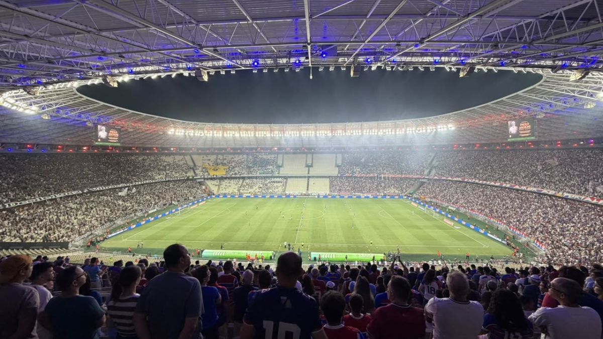 Clássico-Rei entre Fortaleza e Ceará registra o maior público pagante da Série B 2026 1 Clássico-Rei entre Fortaleza x Ceará na Arena Castelão, em partida da Série B 2026 do Campeonato Brasileiro
