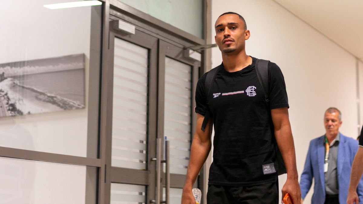 Santa Cruz confirma lesão muscular do zagueiro Eurico