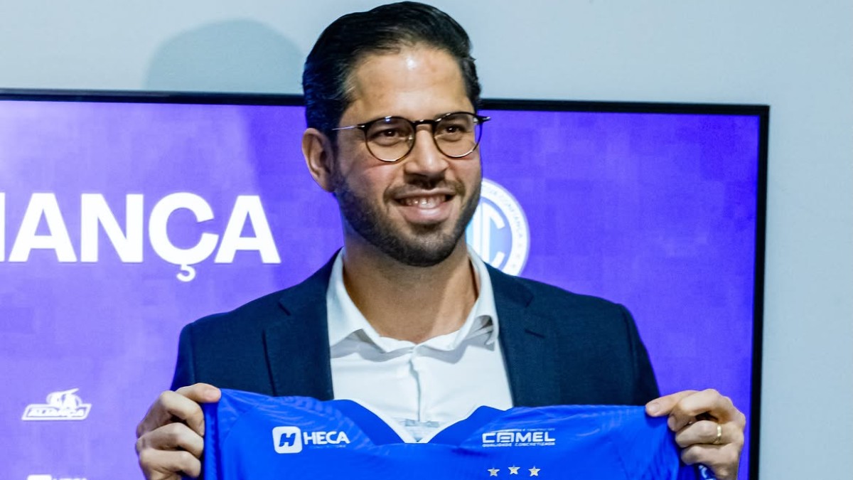 Ex-Santa Cruz e Botafogo-PB, Francisco Sales é apresentado como novo diretor de futebol do Confiança