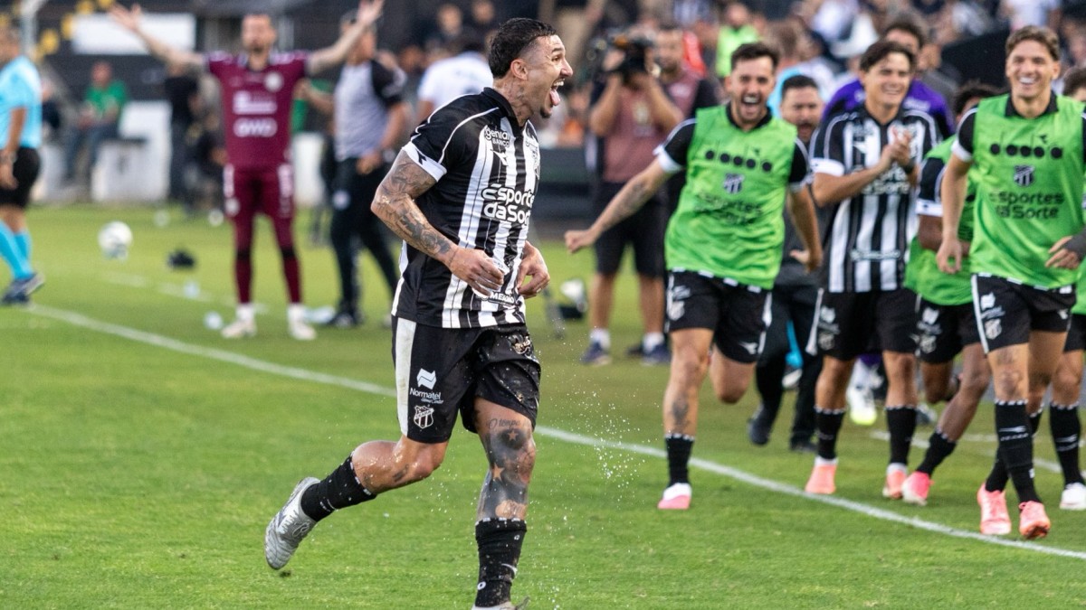 Ceará sai atrás do placar, mas arranca empate com o Operário-PR pela Série B
