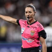 Dafine Muniz apita Náutico x Sport - Foto: Getty Images