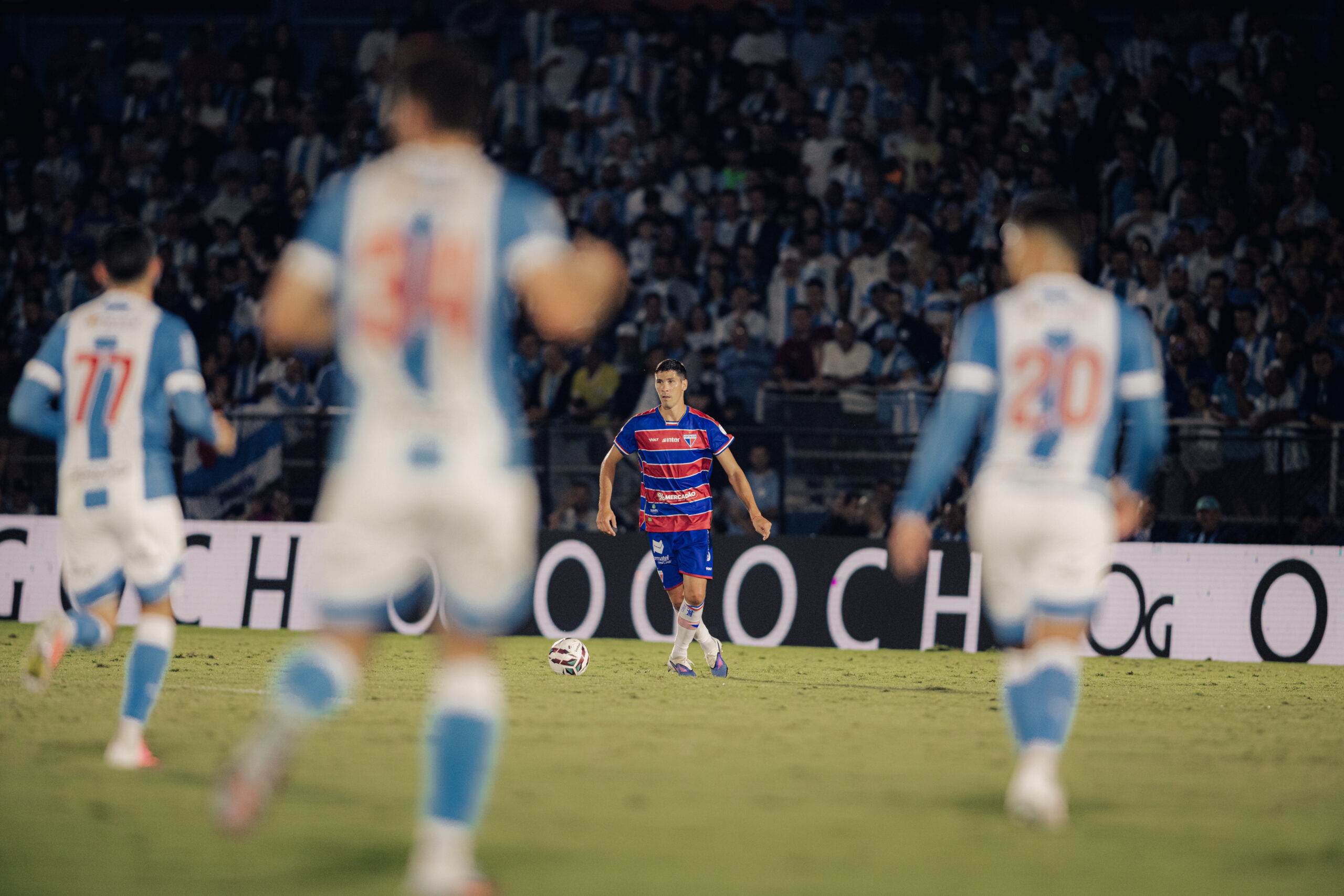 Com Cardona em campo, Fortaleza vê média de gols sofridos cair e ainda não foi derrotado em 2026 1 Tomás Cardona - Fortaleza - Londrina - Série B